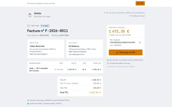 La page publique d’une facture Aplorio : le client voit le montant à régler, copie l’IBAN et télécharge le PDF.