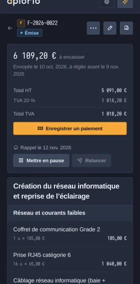 Le détail d’une facture dans Aplorio : lots, lignes, TVA multi-taux et mentions du bâtiment.